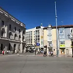 Atuaire El Baburril De La Calle Puebla Apartamento *