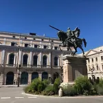 Atuaire El Baburril De La Calle Puebla Apartamento