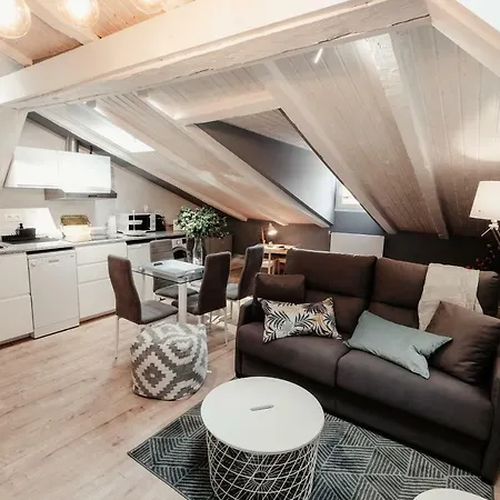 Atuaire El Baburril De La Calle Puebla *