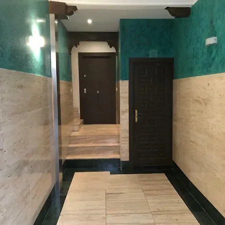 Atuairehome El Baburril De La Calle Puebla