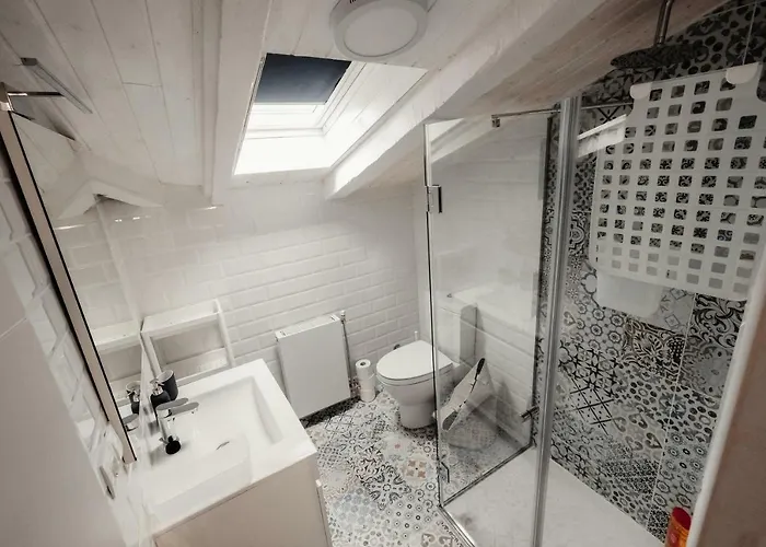 Atuaire El Baburril De La Calle Puebla Burgos